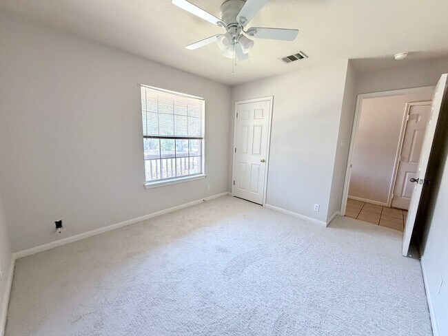 Building Photo - 6504 Cannonleague Dr