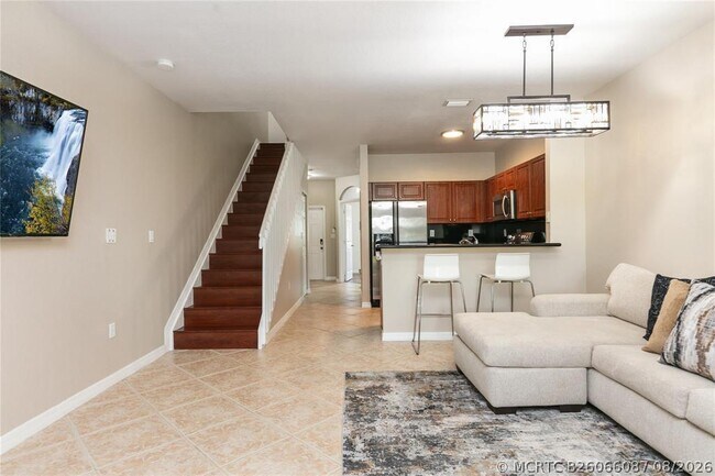 Foto del edificio - 4408 Woodland Cir
