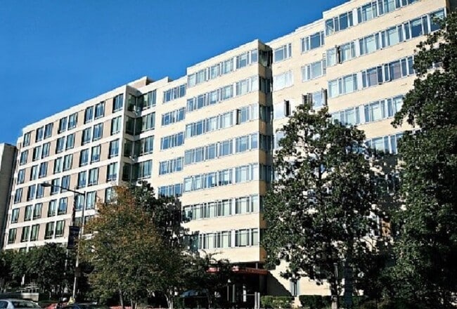 Building Photo - 1711 Massachusetts Ave NW