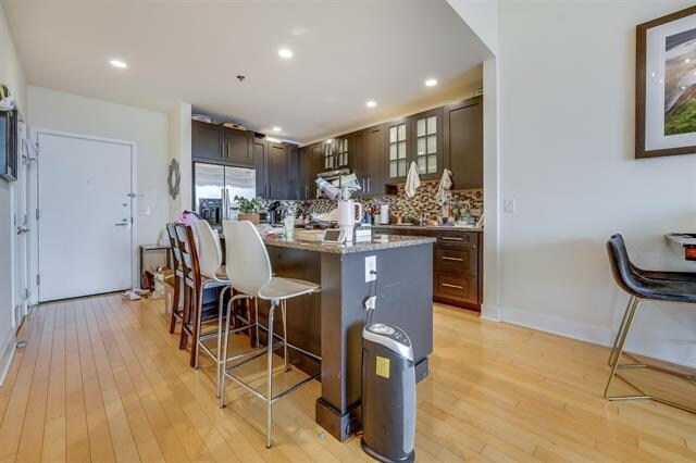 Foto del edificio - 1125 Maxwell Ln