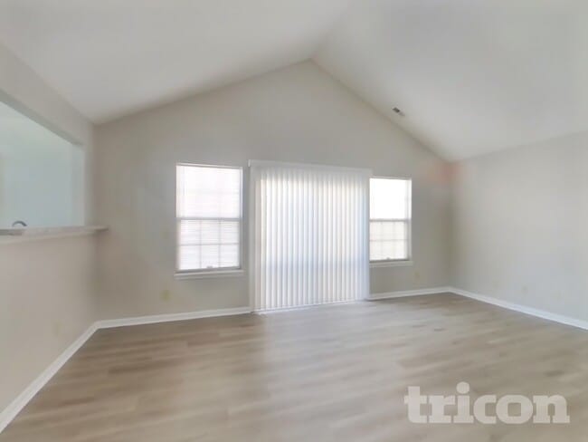 Building Photo - 4914 Marigold Ln