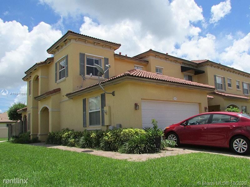 Primary Photo - 3 br, 2.5 bath House - 9103 SW 152nd path