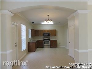 Building Photo - 5811 Midcrown Dr