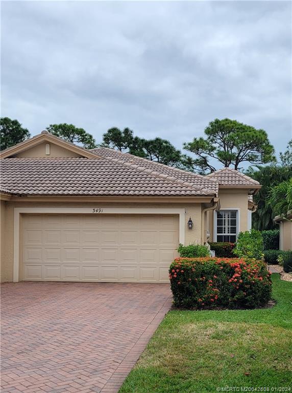 Primary Photo - 3491 NW Willow Creek Dr