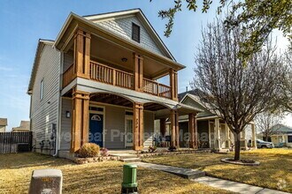 Building Photo - 236 Newberry Tr