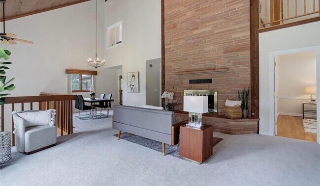 Foto del edificio - 14810 Herring Rd