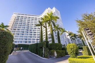 Building Photo - 1100 West Ave