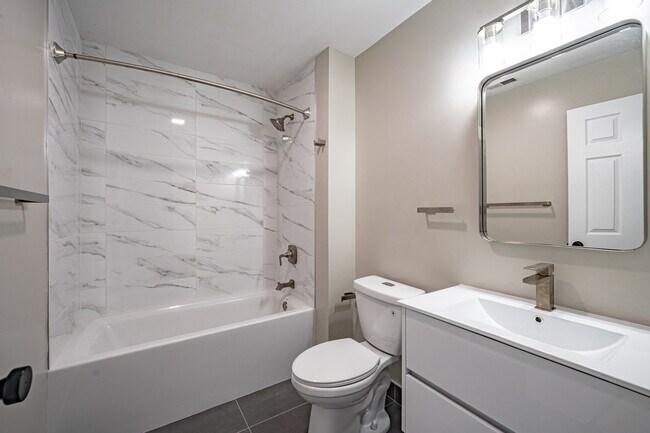 Bathroom - Milford Hunt