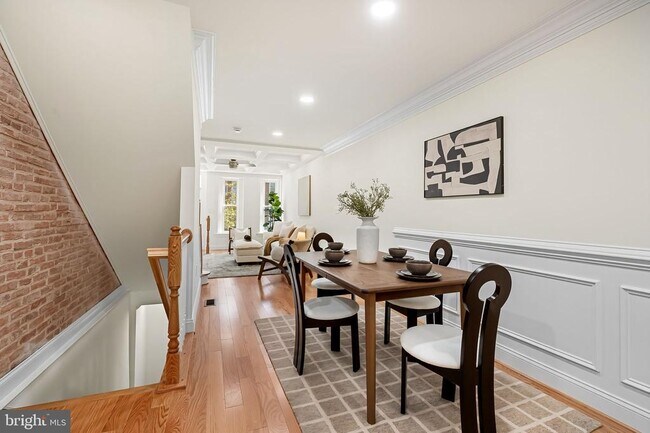 Foto del edificio - 1724 S Hanover St