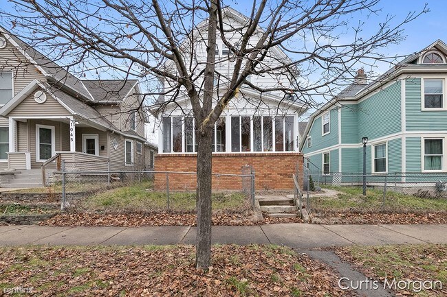 Building Photo - 5 br, 2 bath House - 1039 Jackson St NW 10...