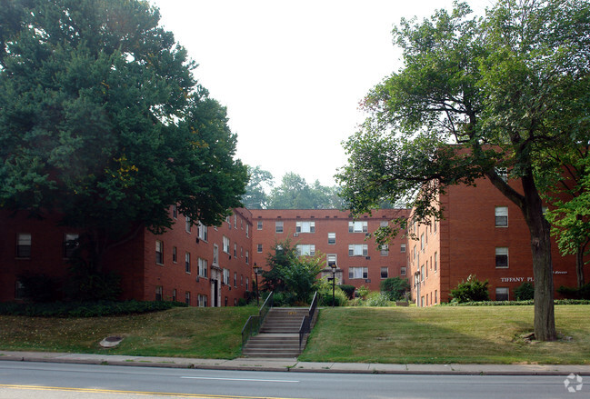 Building Photo - Tiffany Place