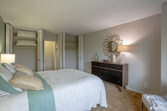 Model - Bedroom - Premier at Cherry Hill