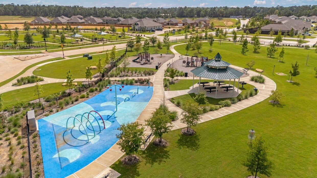 Building Photo - 15686 Honey Cv Dr