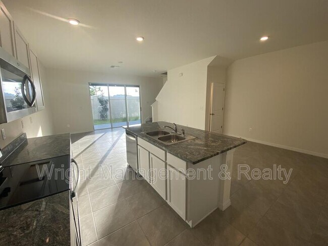 Foto del edificio - 2906 Suncoast Plains Dr