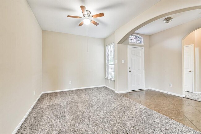 Foto del edificio - 15442 Lady Shery Ln