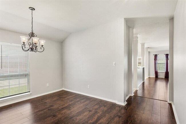 Building Photo - 1418 Waterside Village Drive