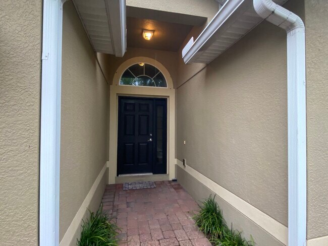 Foto del edificio - 3919 Sunset Cove Dr