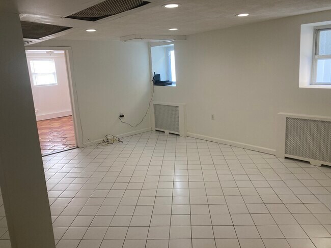 Foto del edificio - 234 E Walnut St