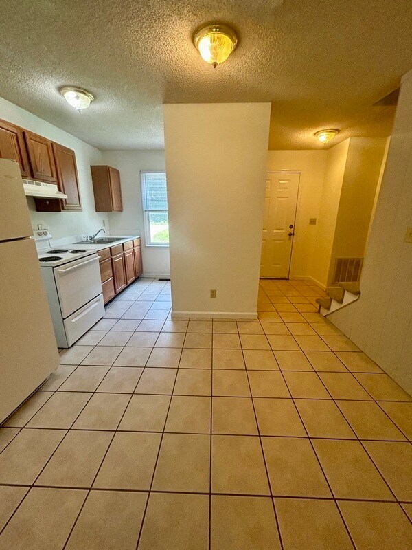 Foto del edificio - 4709 Grassy Creek Rd