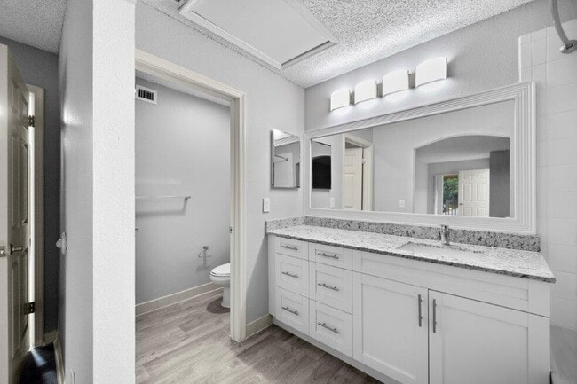 Building Photo - Indian Hills Apartments