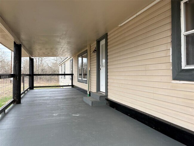 Foto del edificio - 120 Boxwoods Dr