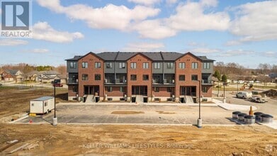 Building Photo - 470-470 Darcy Dr