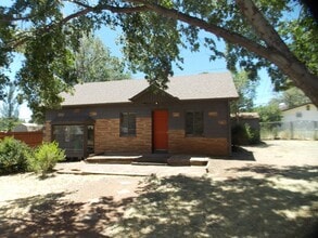 Building Photo - 3125 N Alta Vista Dr