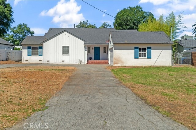 Building Photo - 5835 Jumilla Ave