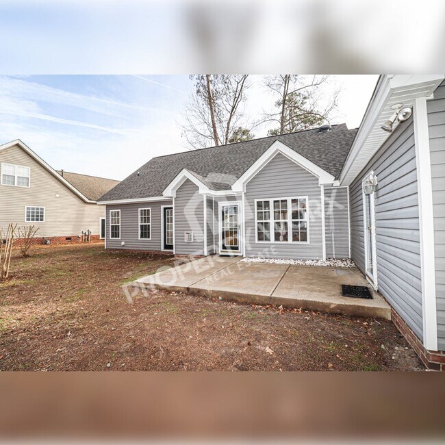 Foto del edificio - Single Family Home in Rocky Mount