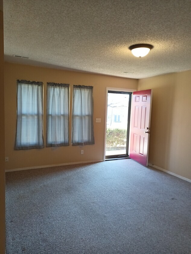 4224 Oakwood Cir, Morristown, TN 37814 Townhome Rentals in Morristown