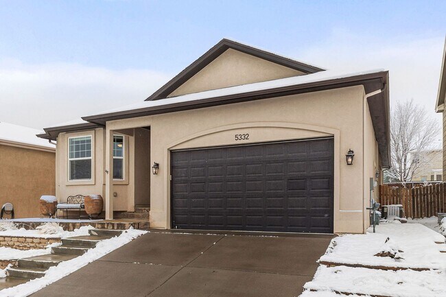 Foto del edificio - Main level Master suite with low maintenan...