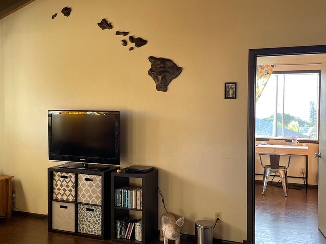 Foto del edificio - 115 Mahola St