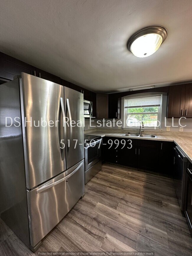 Foto del edificio - Cozy 2 Bedroom house with High end kitchen...