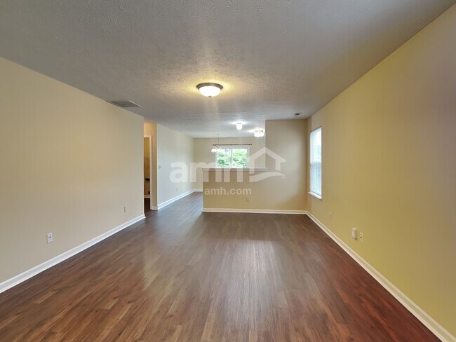 Foto del edificio - 10917 Snowdrop Way