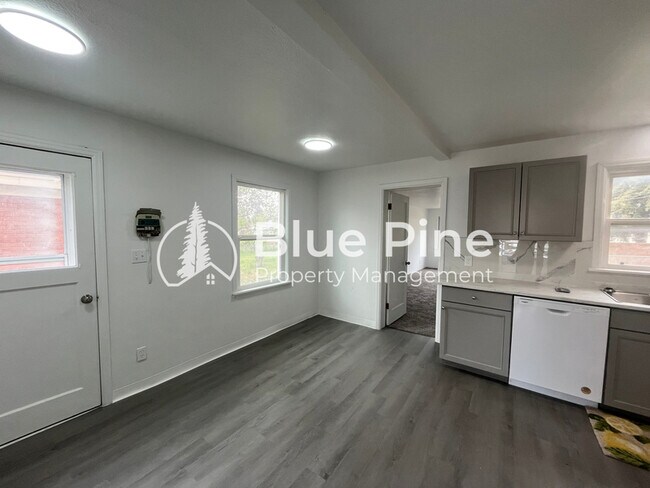 Foto del edificio - 975 K St