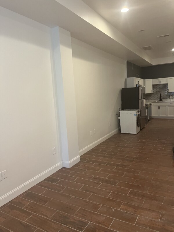 Building Photo - 1620 7th St NW