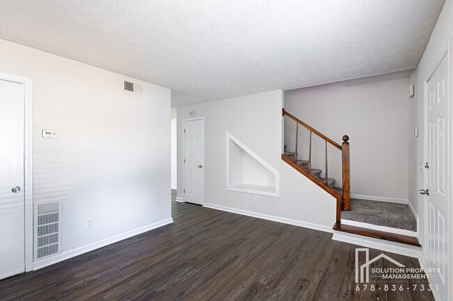 Foto del edificio - 5740 Old Gordon Rd