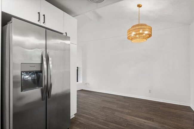 Foto del edificio - 1717 Bluebonnet Ln