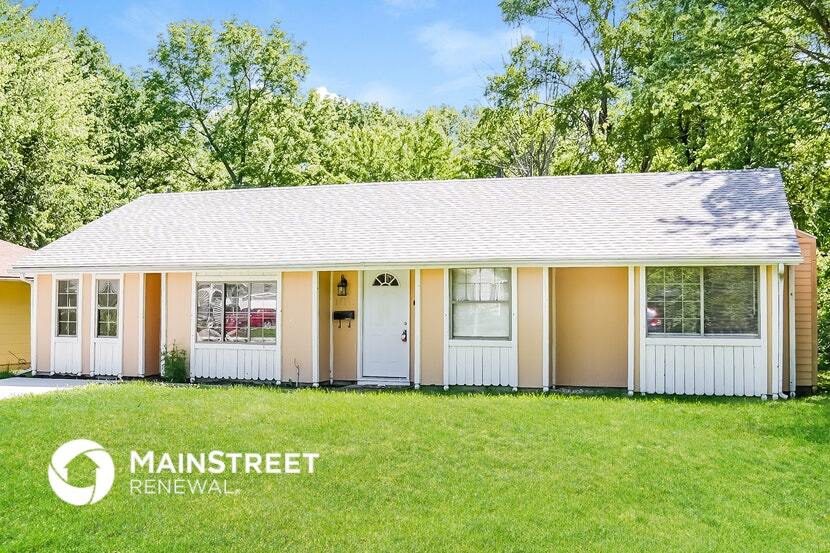 Primary Photo - 10815 Bennington Ave