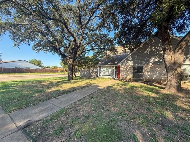 Building Photo - 614 Towne House Ln