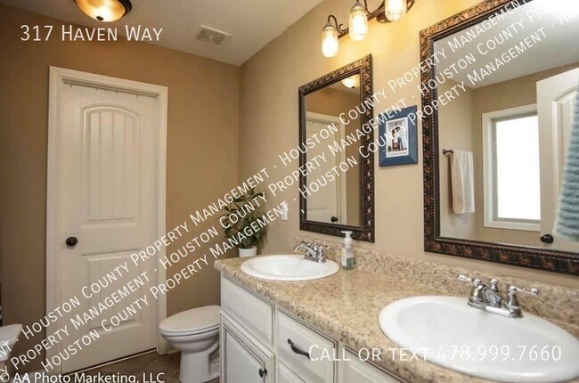 Foto del edificio - Charming 3 Bed, 2 Bath in Perry Home with ...