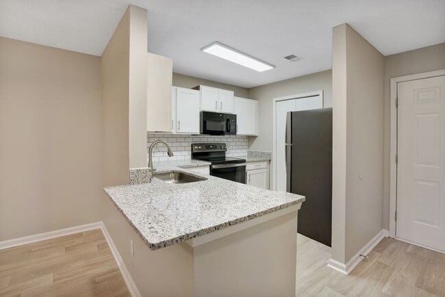 Building Photo - Westbury Mews Apartments