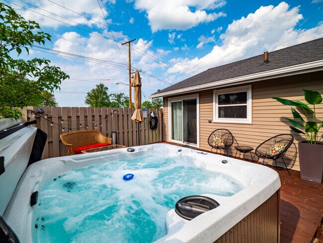 Foto del edificio - 126 Beachwood Ave