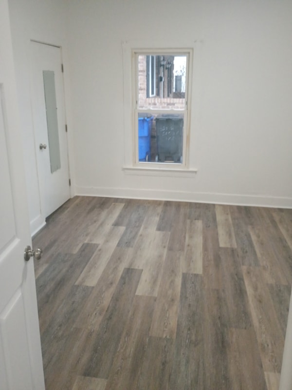 Building Photo - 926 Dayton Ave