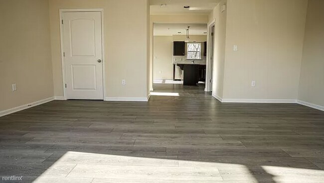 Foto del edificio - 3 br, 2.5 bath Townhome - 114 High Pointe ...