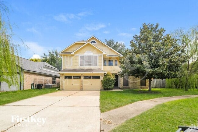 Building Photo - 6610 Cove Lake Dr