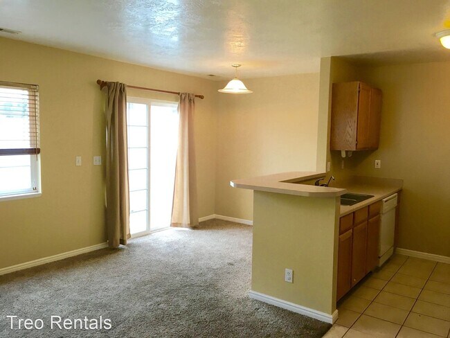 Building Photo - 3 br, 2.5 bath House - 8859 Foxtail Drive