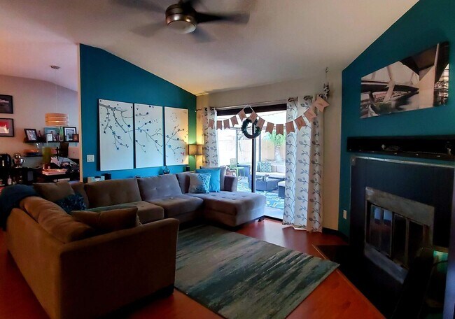 Foto del edificio - 156 Dempsey Way