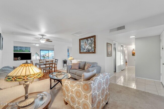 Foto del edificio - 10314 W Sun City Blvd