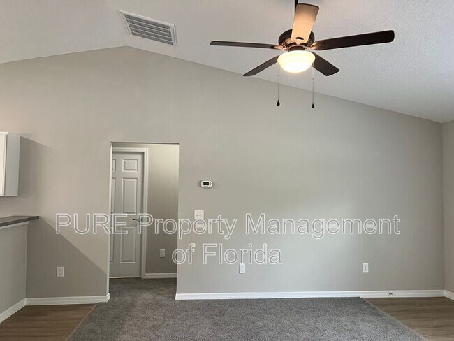 Foto del edificio - 65 Guava Pass Dr